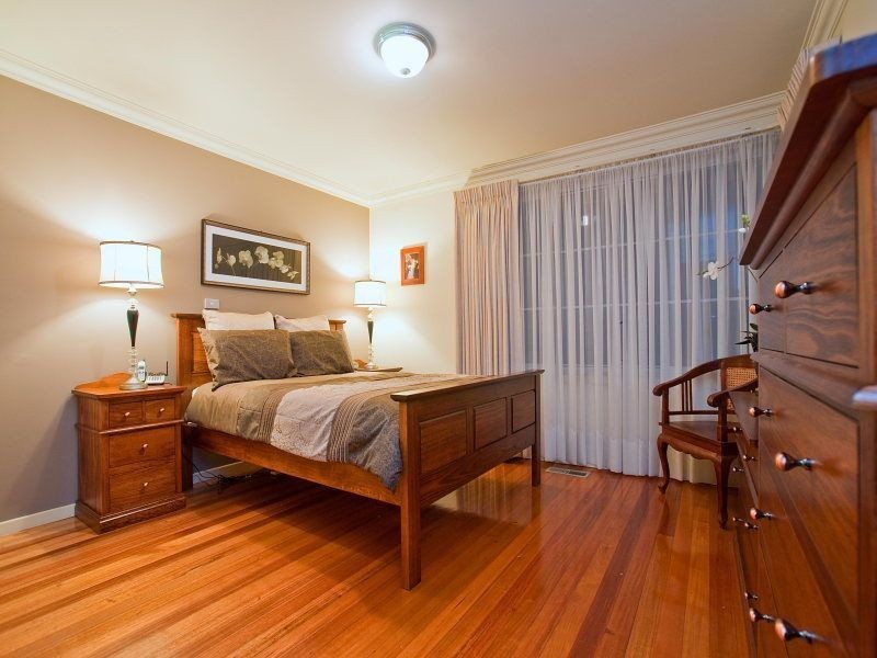 5 Afton Court, Glen Waverley VIC 3150