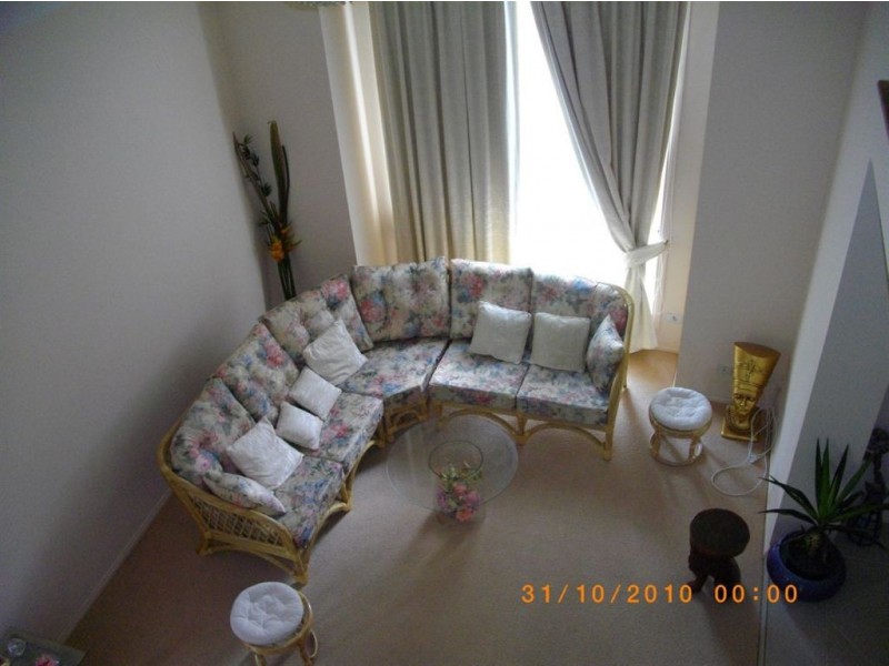 14 Peartree Way, Glen Waverley VIC 3150