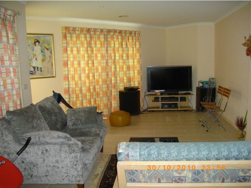 14 Peartree Way, Glen Waverley VIC 3150