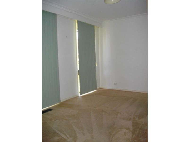 39 Cambridge Drive, Glen Waverley VIC 3150