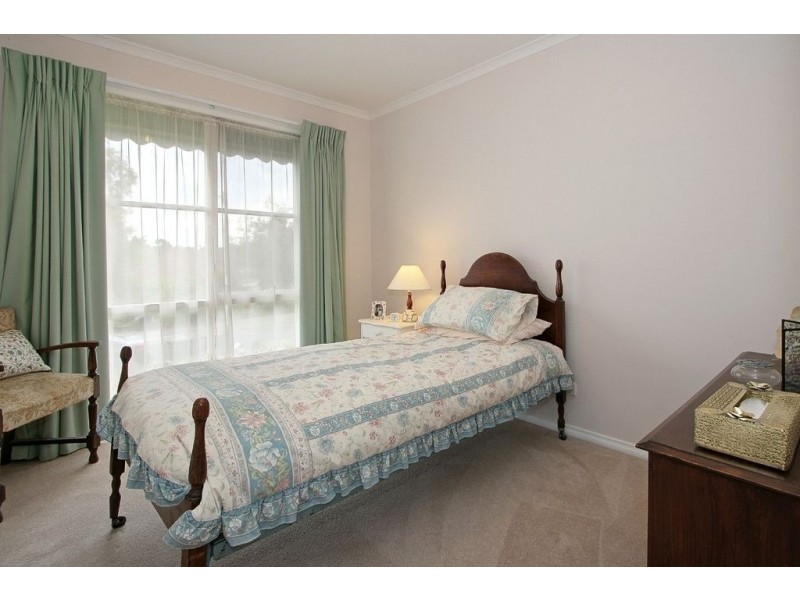 1/26 Pepperell Avenue, Glen Waverley VIC 3150