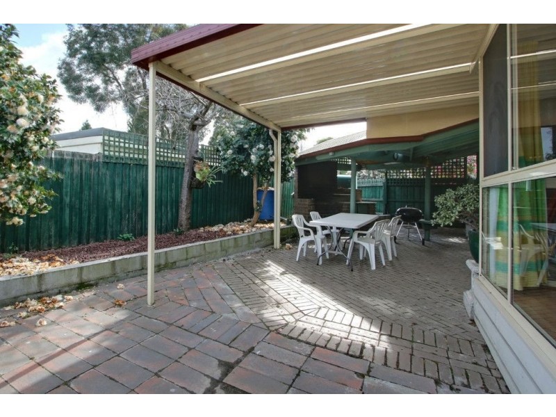 3 Oregan Close, Wheelers Hill VIC 3150