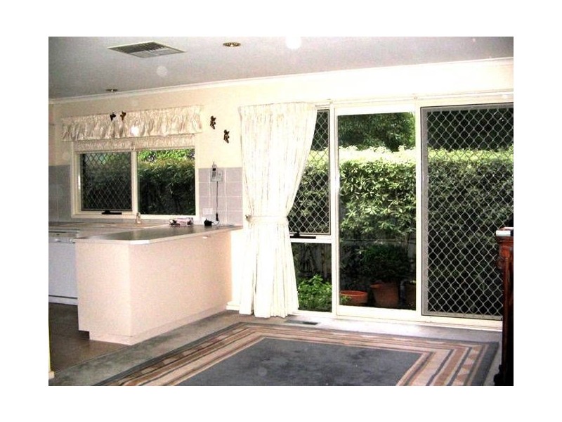 2/22 Kurrajong Avenue, Glen Waverley VIC 3150