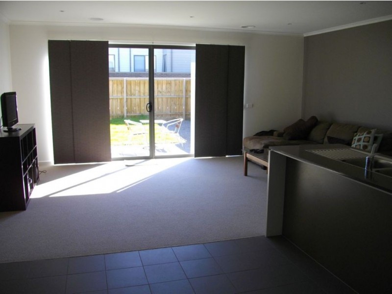 24 Beaconsfield Road, Mulgrave VIC 3170