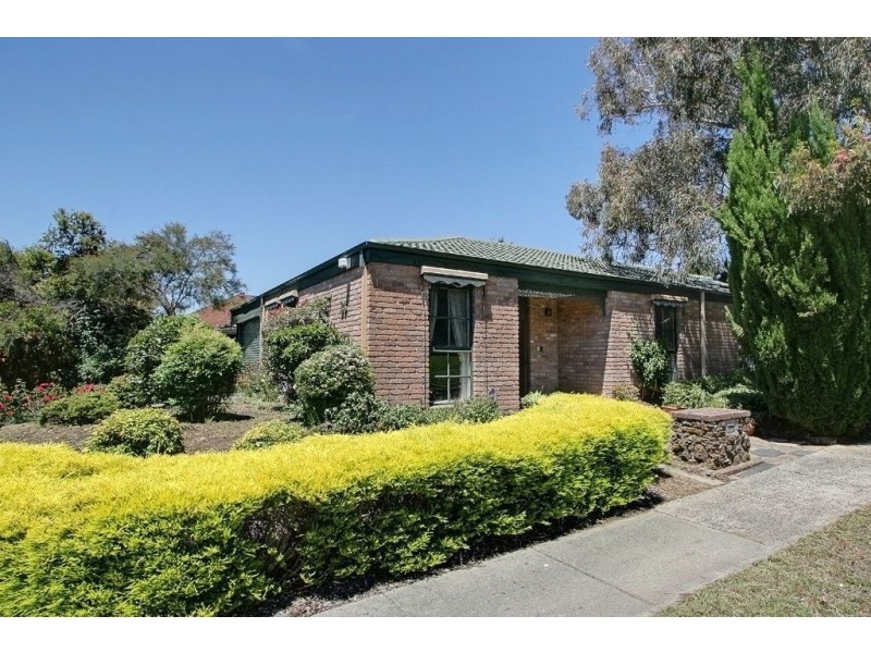 36 Petronella Avenue, Wheelers Hill VIC 3150