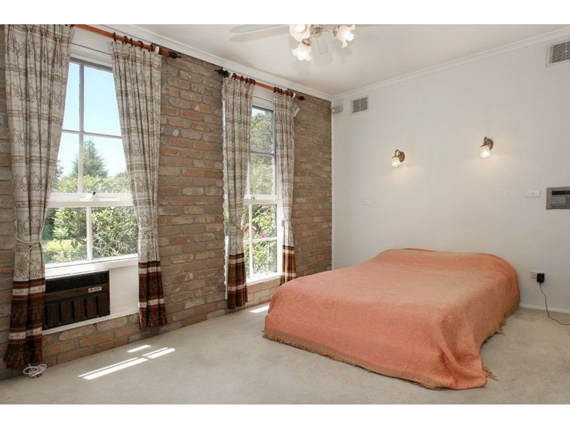 36 Petronella Avenue, Wheelers Hill VIC 3150