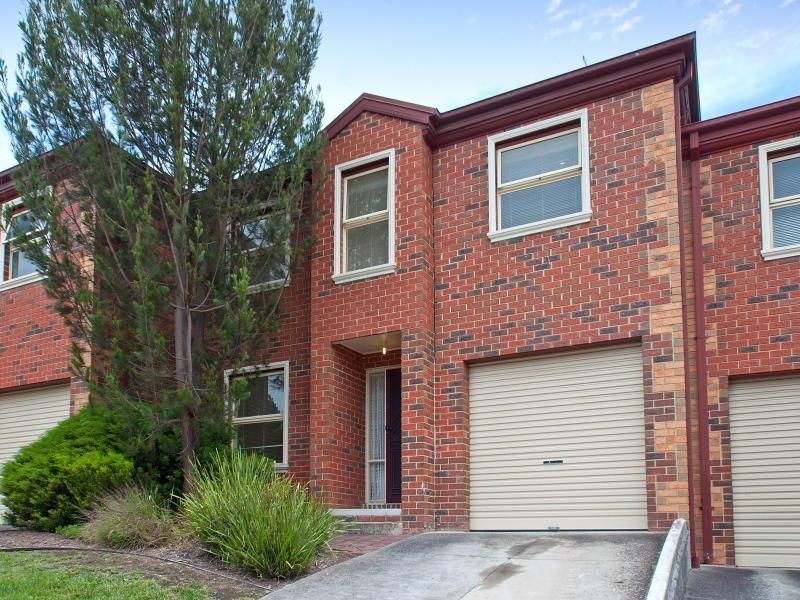 24/19-27 Moore Road, Vermont VIC 3133