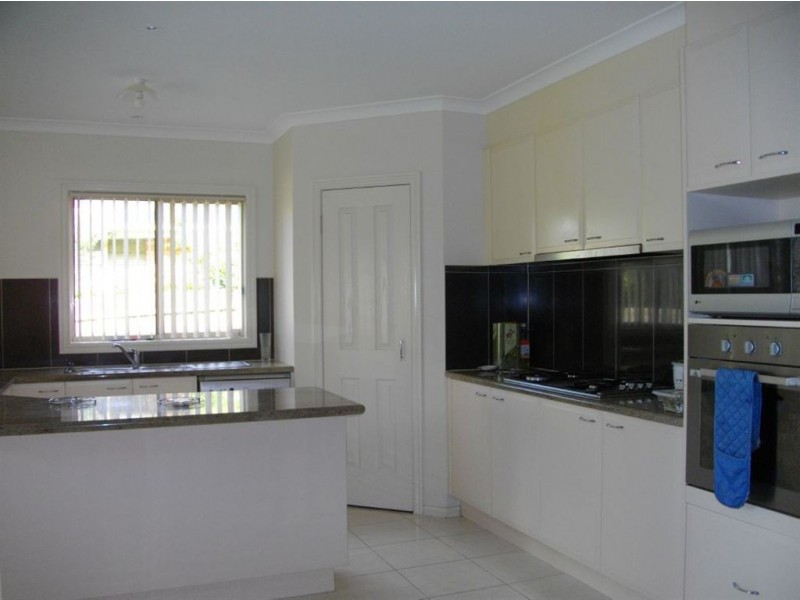 42 Nottingham Street, Glen Waverley VIC 3150