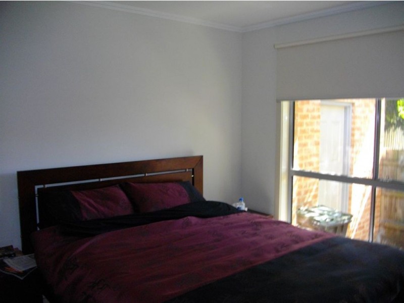 2/23 Hinkler Road, Glen Waverley VIC 3150