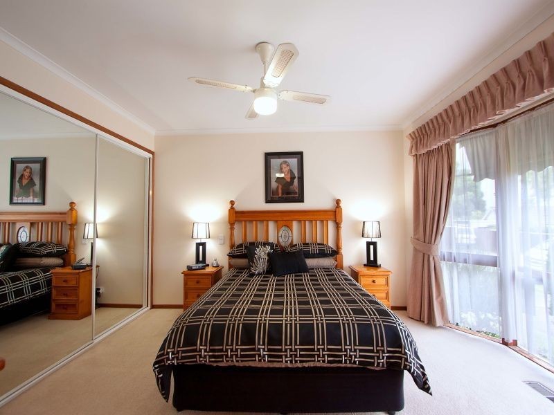 2/19 Doynton Parade, Mount Waverley VIC 3149