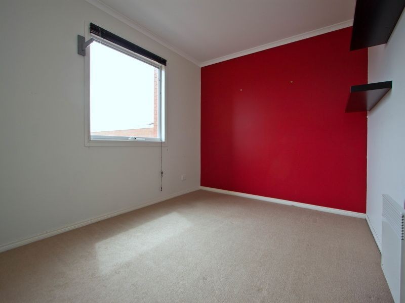 16/18 Tulloch Grove, Glen Waverley VIC 3150