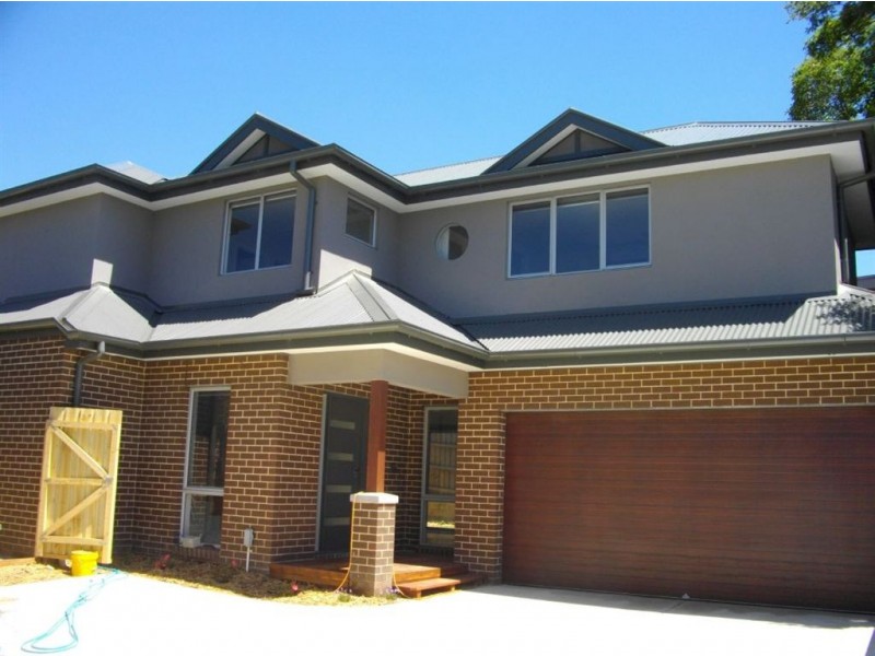 2/3 Glen Road, Mitcham VIC 3132