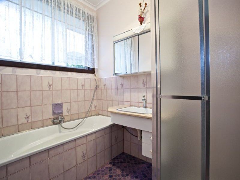37 Fraser Street, Glen Waverley VIC 3150