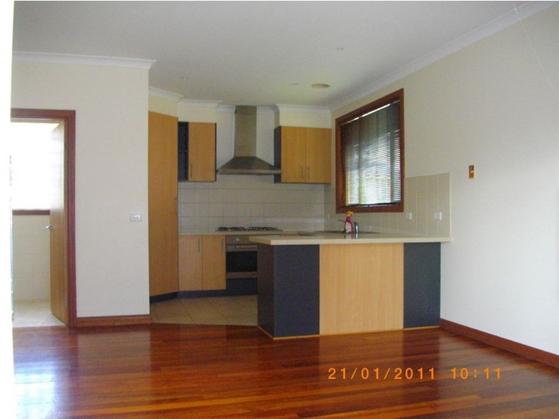 12 Newton Grove, Glen Waverley VIC 3150