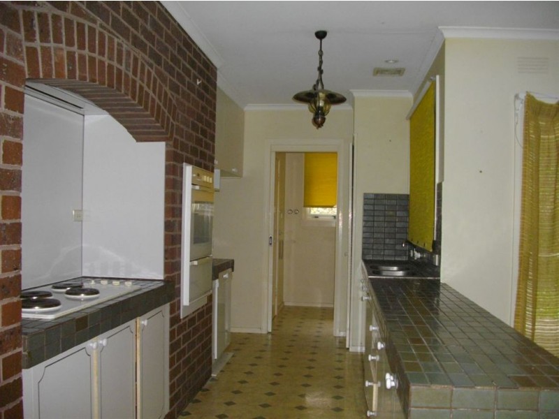 12 Chivers Avenue, Glen Waverley VIC 3150