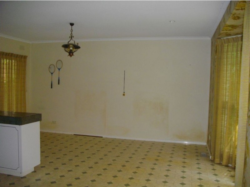 12 Chivers Avenue, Glen Waverley VIC 3150