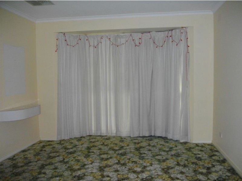 12 Chivers Avenue, Glen Waverley VIC 3150