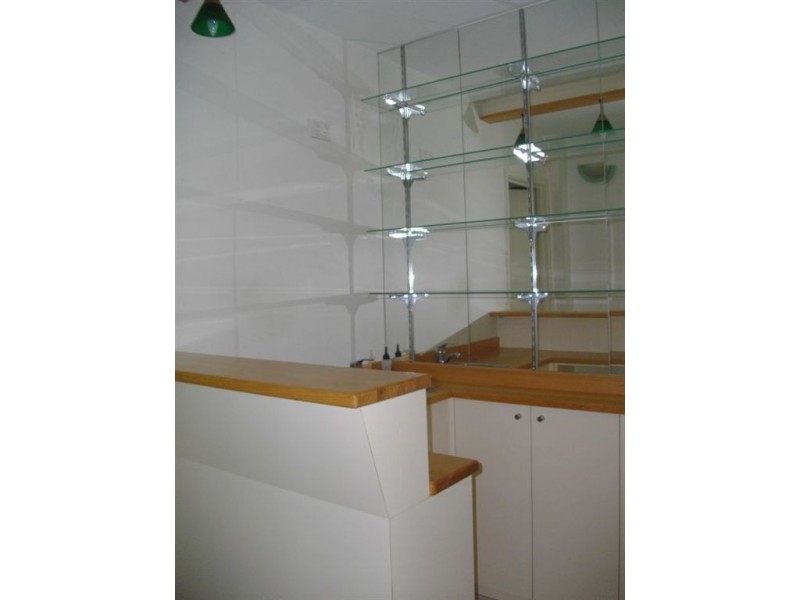 94 Oak Park Drive, Chadstone VIC 3148