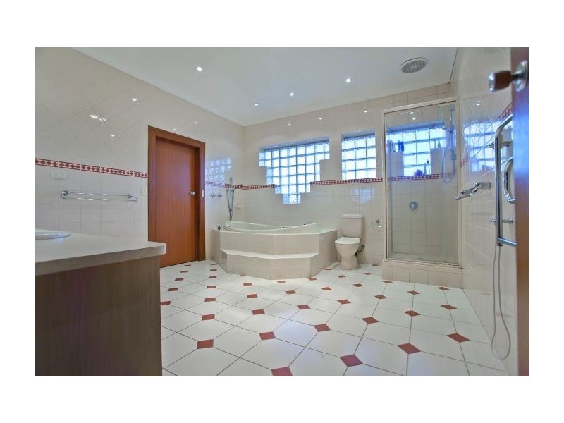 10-12 Heany Street, Mount Waverley VIC 3149