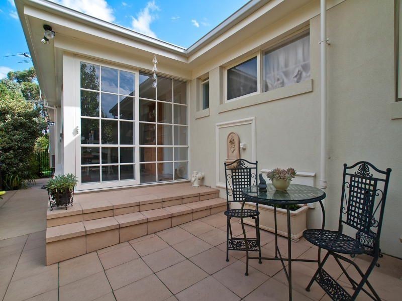 9 Creswick Street, Glen Waverley VIC 3150