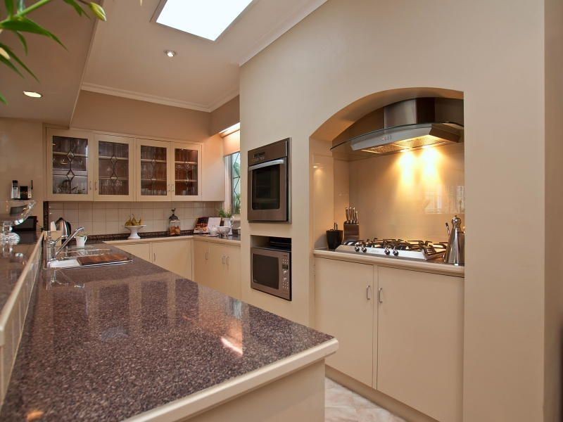 9 Creswick Street, Glen Waverley VIC 3150