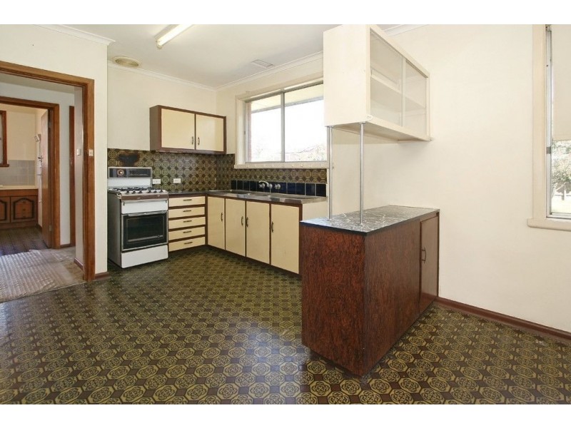 2 Cypress Avenue, Glen Waverley VIC 3150