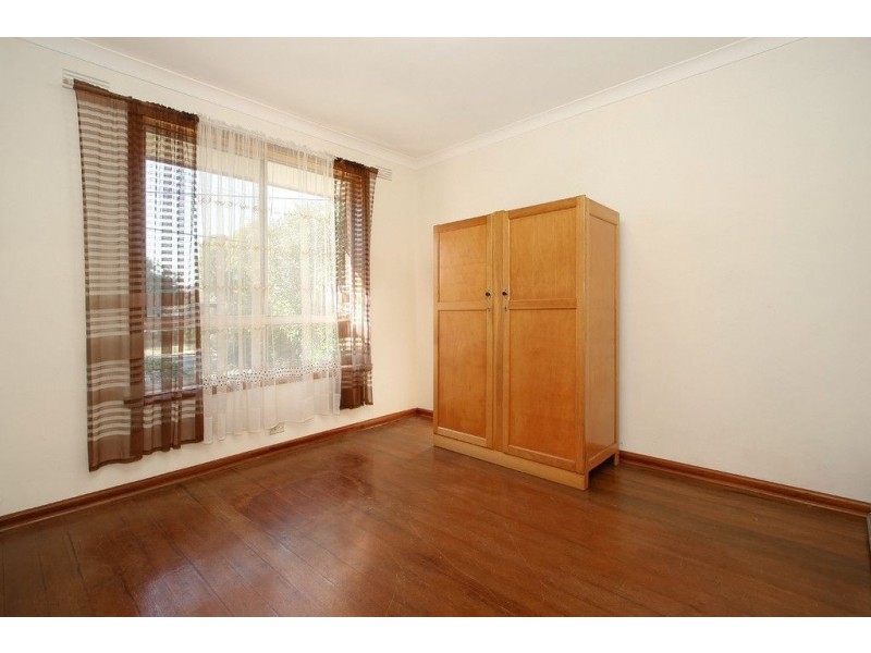 2 Cypress Avenue, Glen Waverley VIC 3150