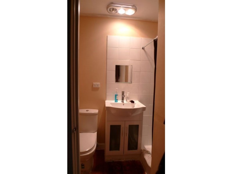 10 Kitchener Street, Box Hill South VIC 3128