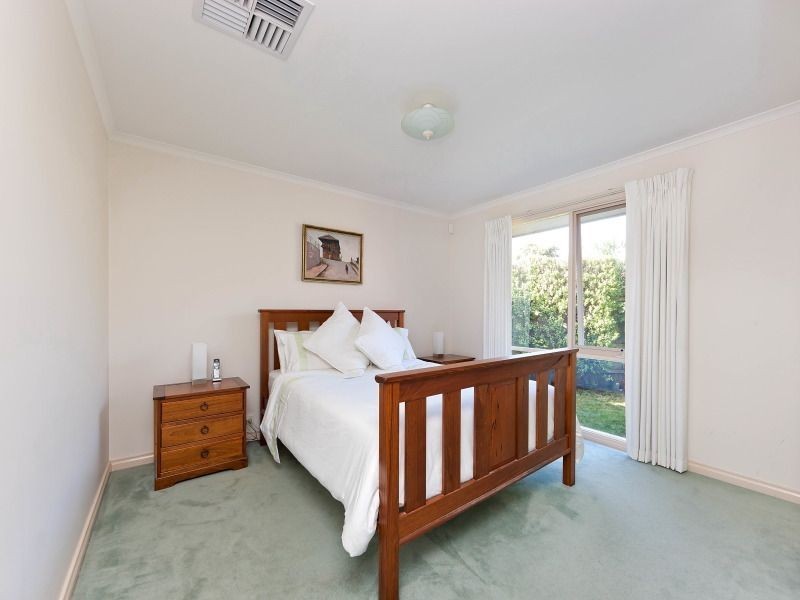 3a Hinkler Road, Glen Waverley VIC 3150