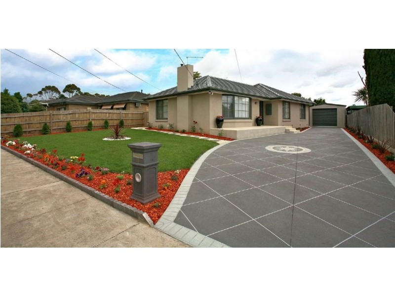 15 Blackwood Drive, Wheelers Hill VIC 3150