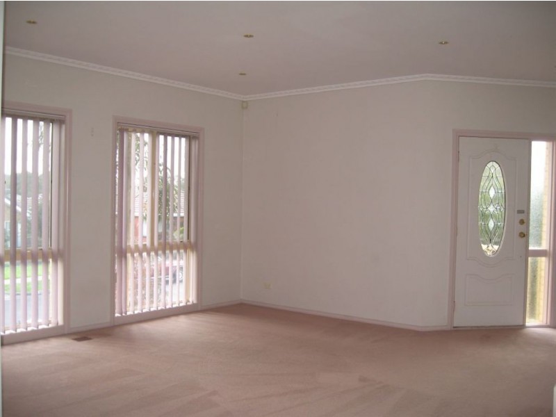 1/31 Ingleside Crescent, Glen Waverley VIC 3150