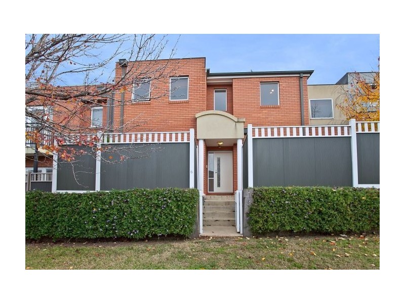 6/18 Tulloch Grove, Glen Waverley VIC 3150