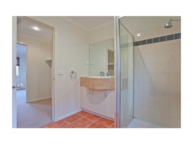 6/18 Tulloch Grove, Glen Waverley VIC 3150