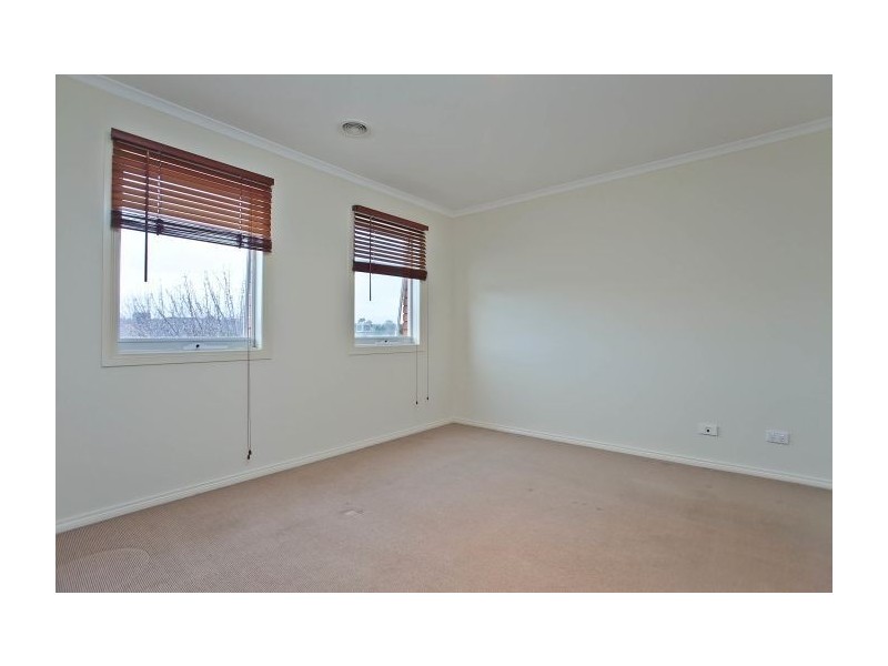 6/18 Tulloch Grove, Glen Waverley VIC 3150