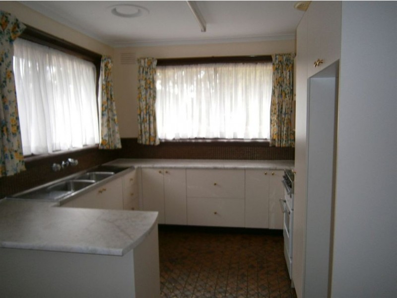 1/1 Browning Drive, Glen Waverley VIC 3150