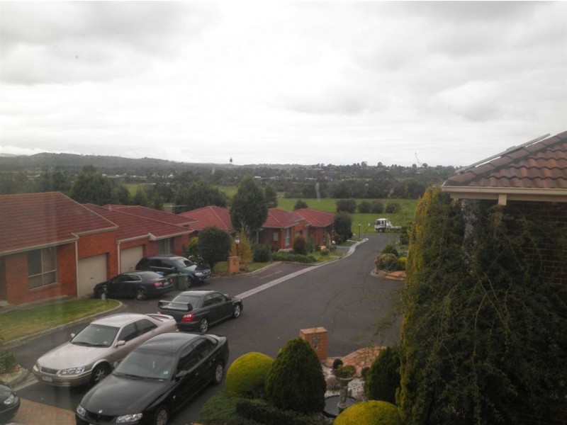 5 Norisha Court, Dandenong North VIC 3175