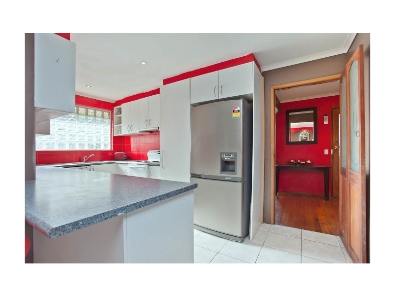 15 Brougham Square, Mulgrave VIC 3170