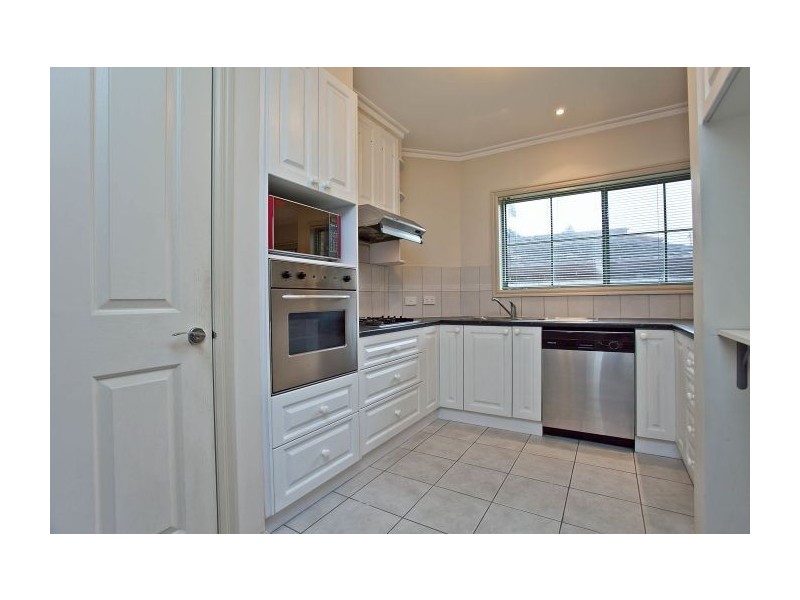 1/169 Springvale Road, Glen Waverley VIC 3150