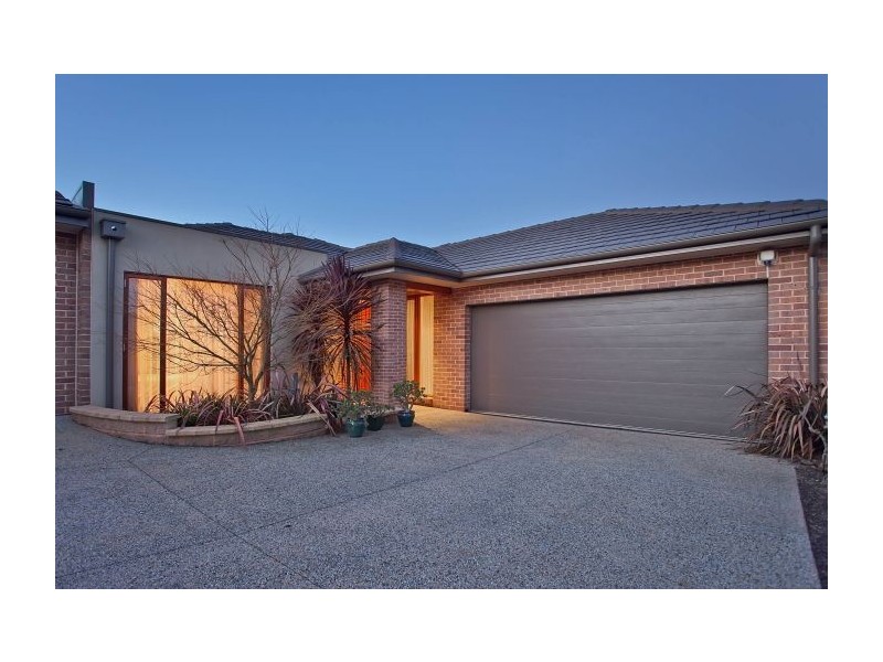 2/70 Hilton Street, Mount Waverley VIC 3149