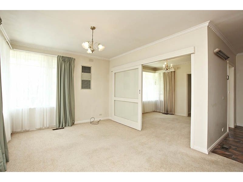 39 Wilson Road, Glen Waverley VIC 3150