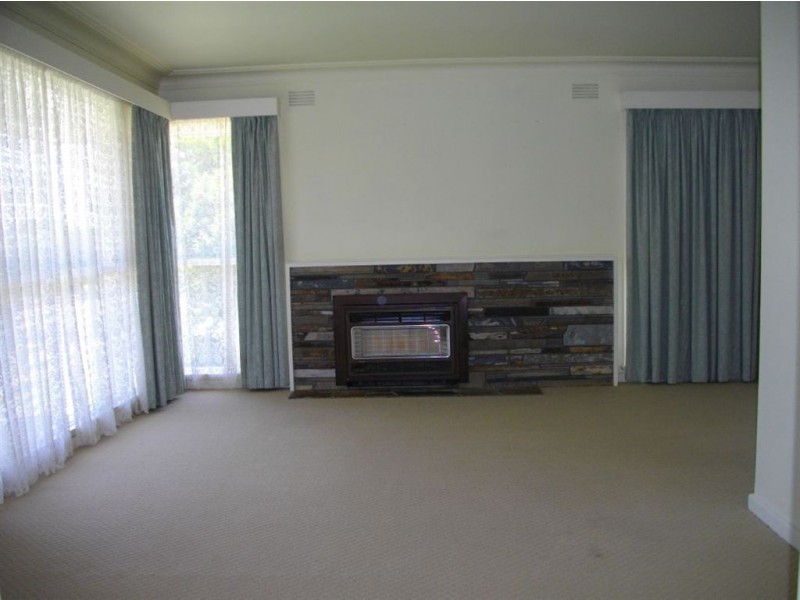 62 Husband Road, Forest Hill VIC 3131