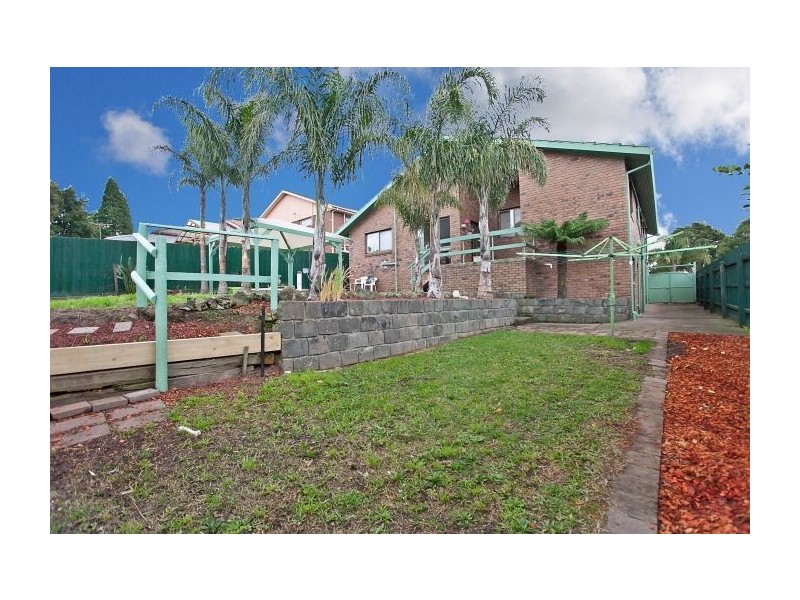 48 Amblecote Crescent, Mulgrave VIC 3170