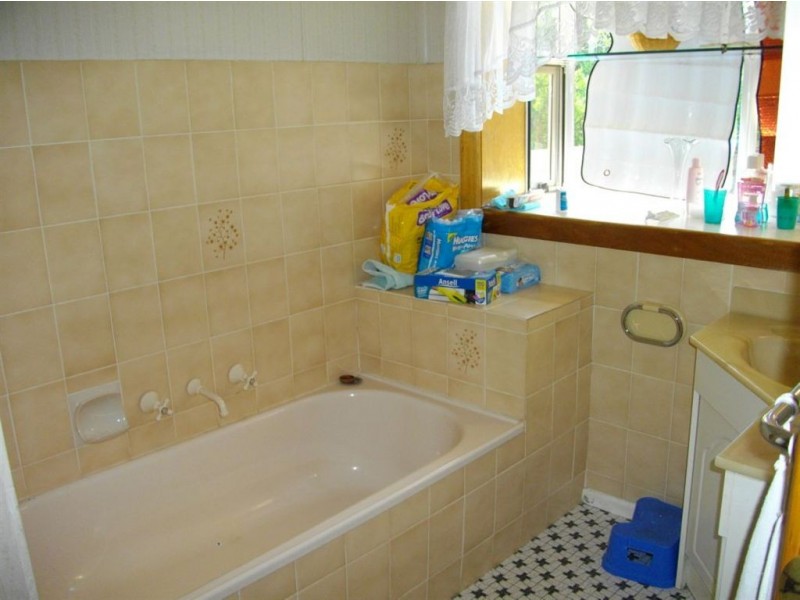 28 Brighton Street, Glen Waverley VIC 3150