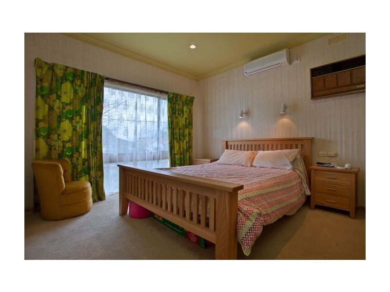 21 Lincoln Avenue, Glen Waverley VIC 3150