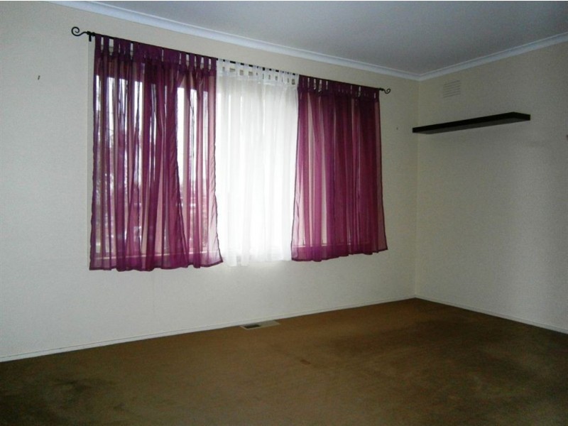 10 Lyell Road, Boronia VIC 3155