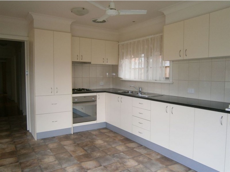 26 Kiah Stret, Glen Waverley VIC 3150