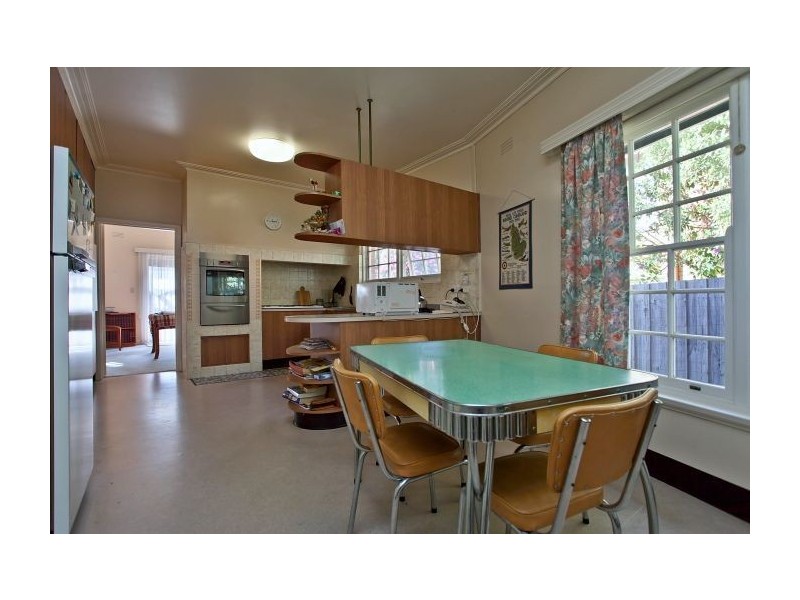 31 Leicester Avenue, Glen Waverley VIC 3150