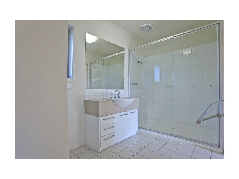 4/3 Keylana Blvd, Mount Waverley VIC 3149