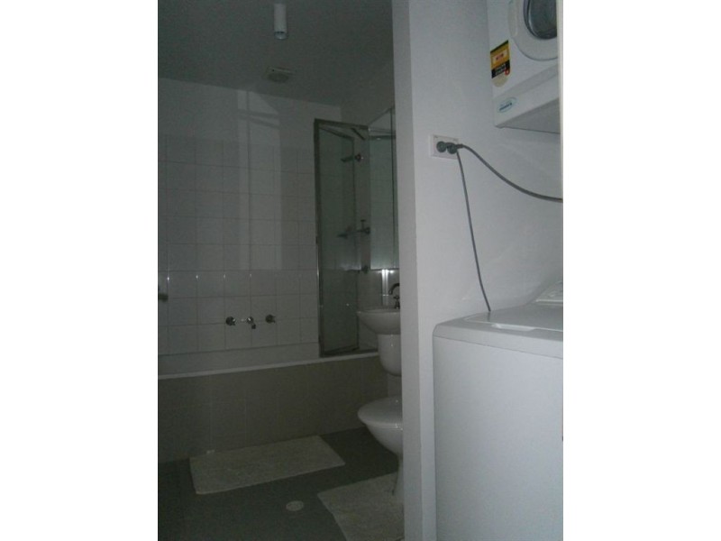 26/2 Greenfield Drive, Clayton VIC 3168