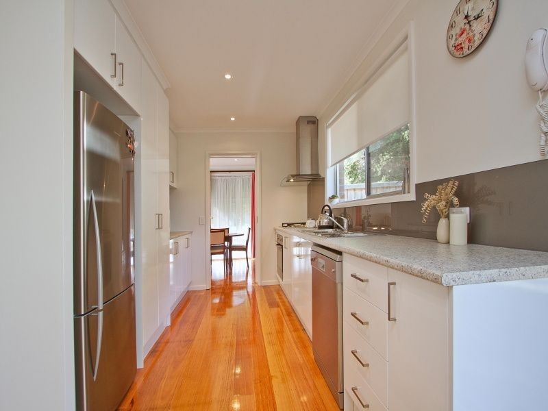 1 Mantova Drive, Wheelers Hill VIC 3150